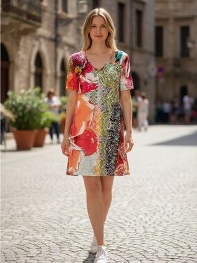 Chicos size 1 Vibrant Multi-Color V-Neck Short Sleeve Dress